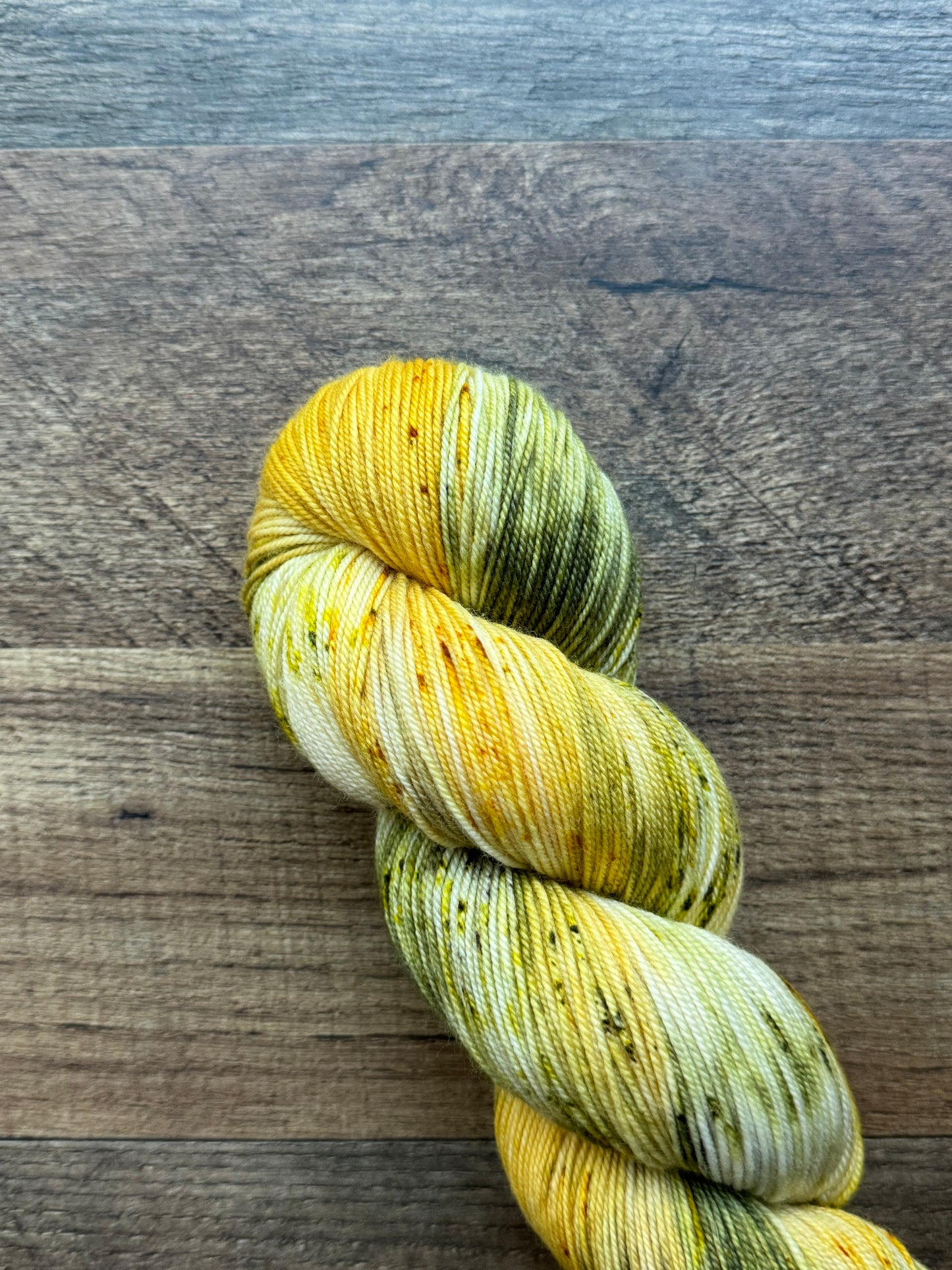 Ready to Ship / Sunshine Daisy