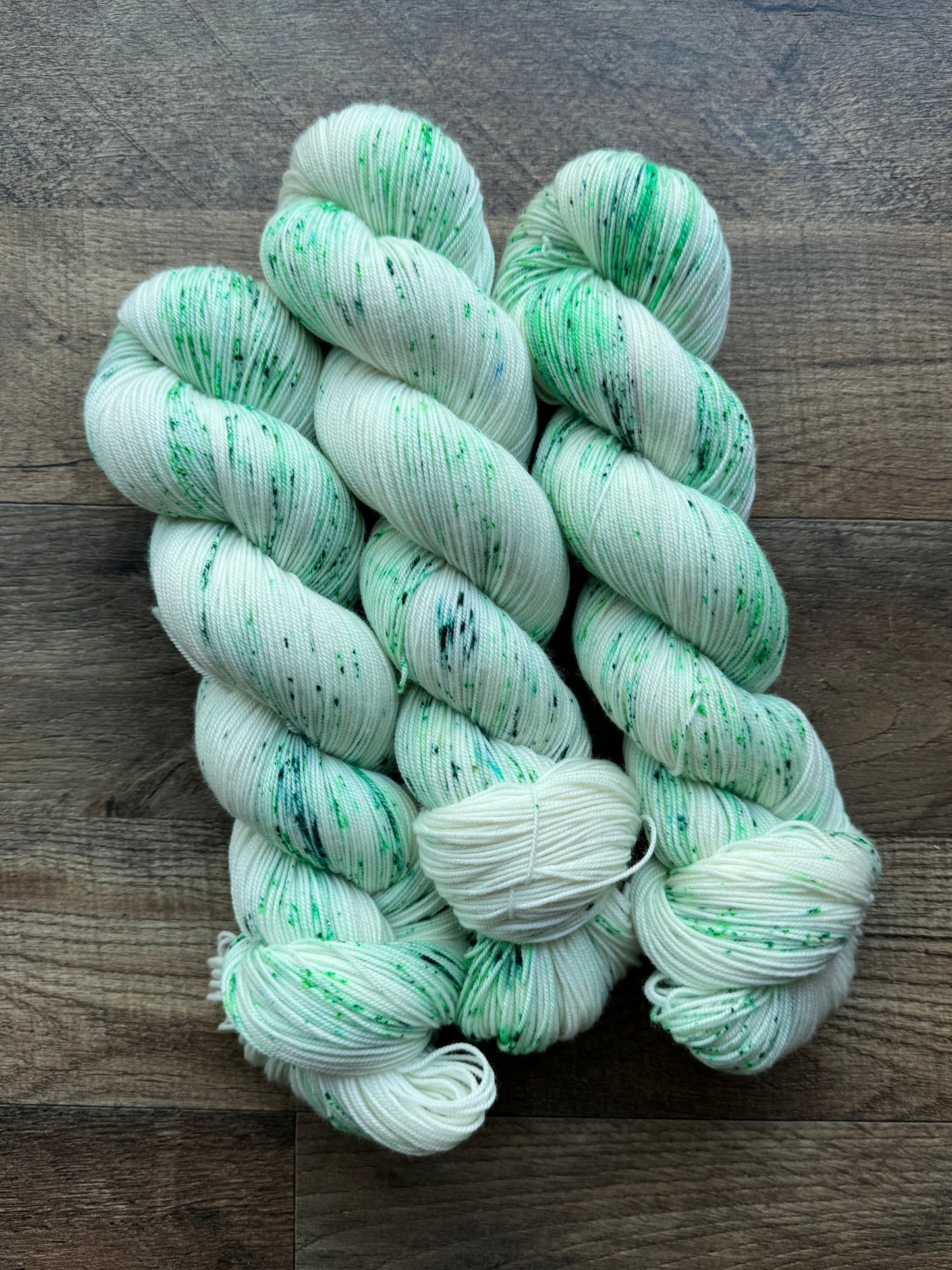 Ready to Ship / Christmas Tree Cake