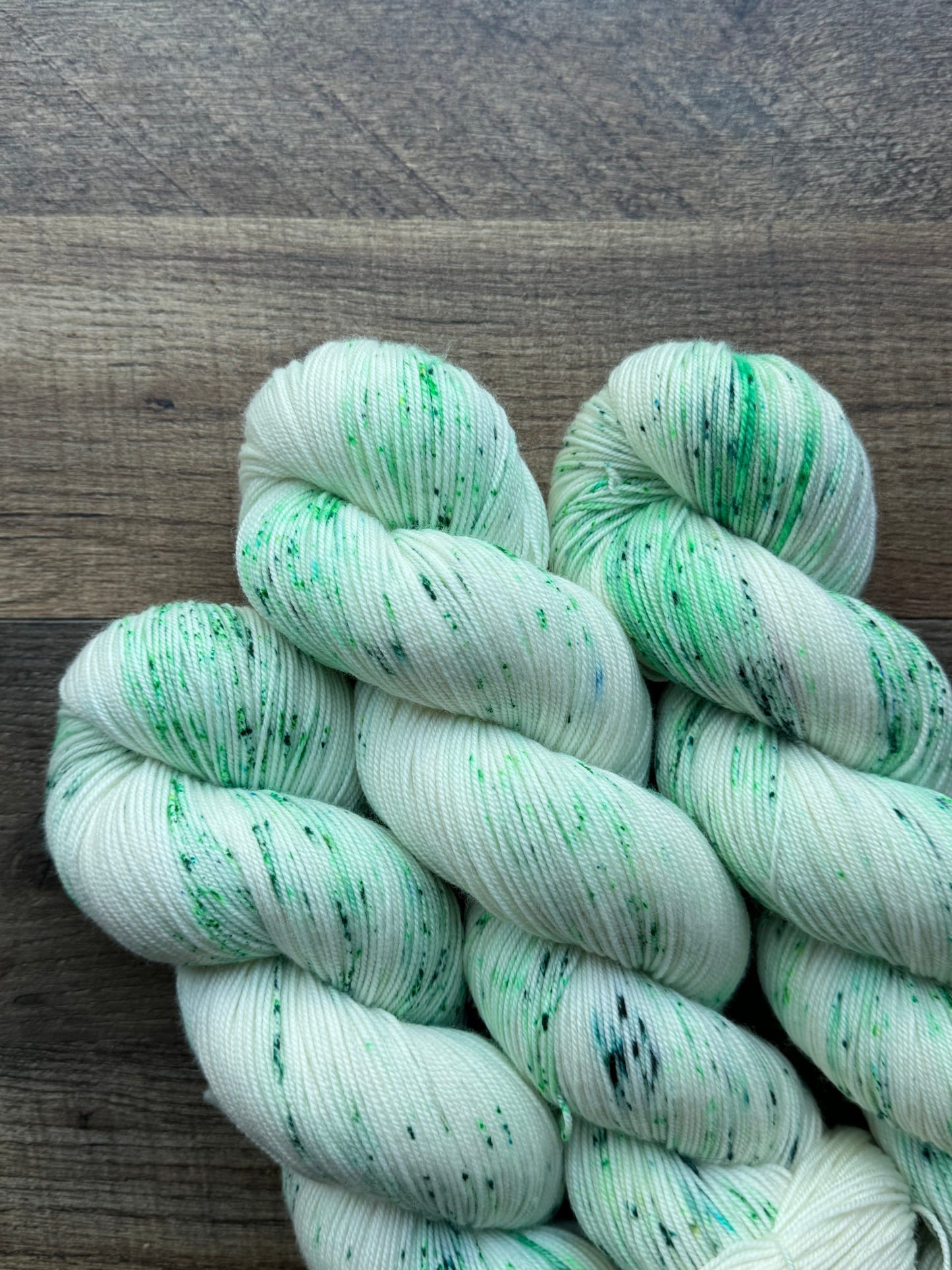 Ready to Ship / Christmas Tree Cake
