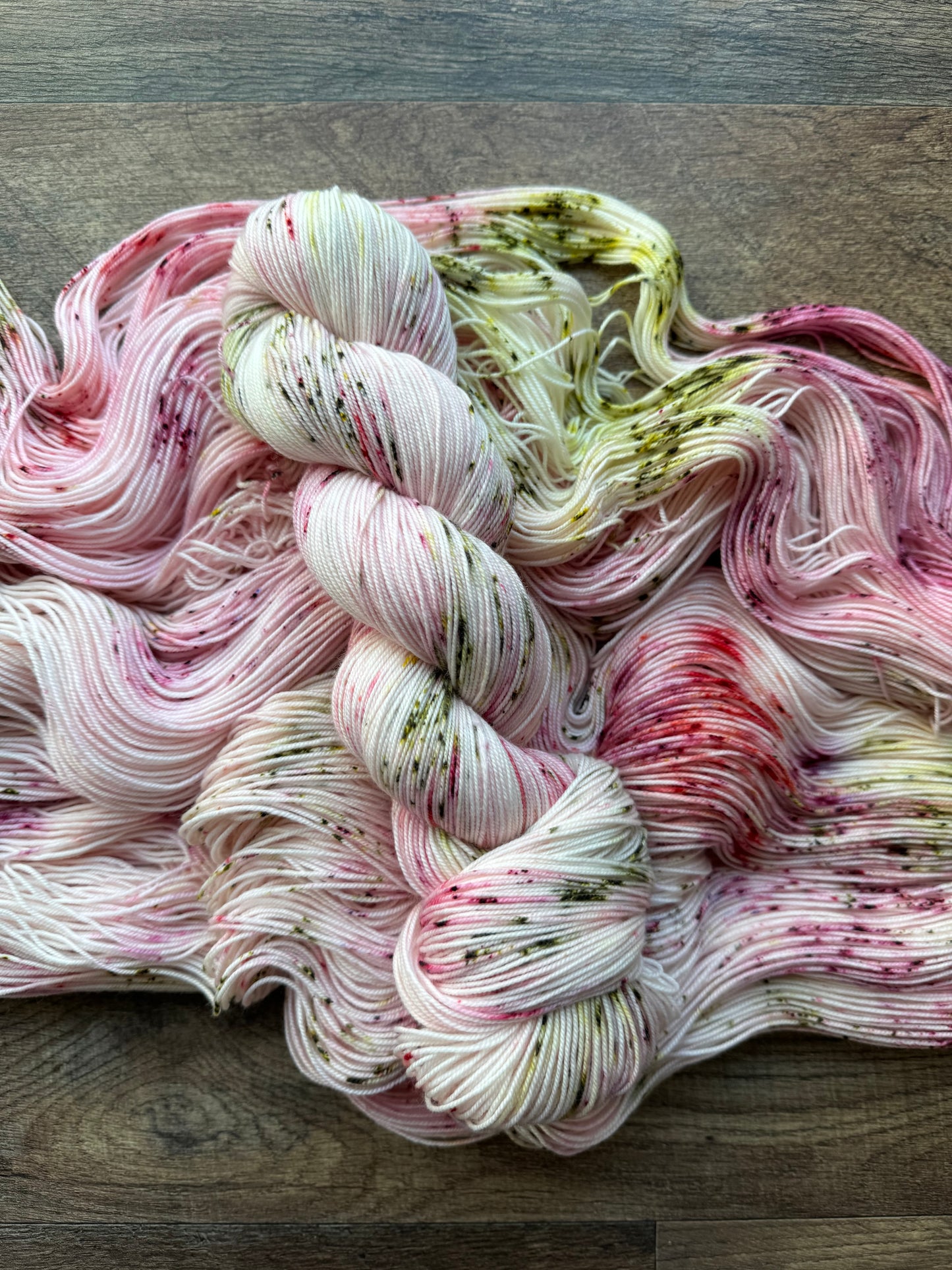 Ready to Ship / Peppermint Swirl Trial 1