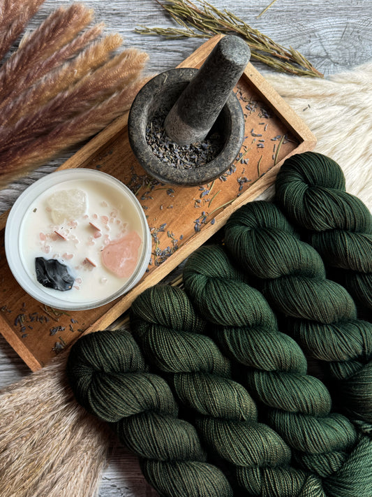 Ready to Ship - Hang Onto Your Husbands, Girls!