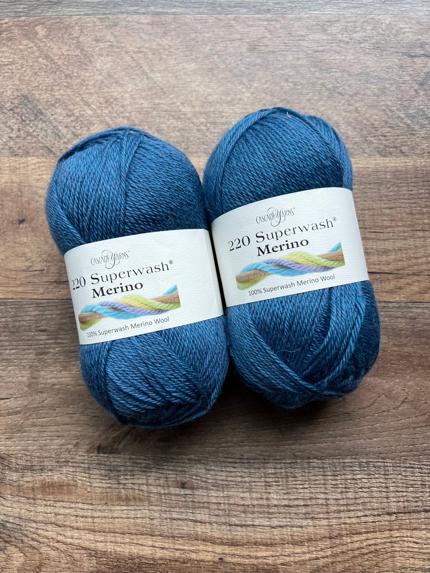 Cascade 220 Superwash - Destash