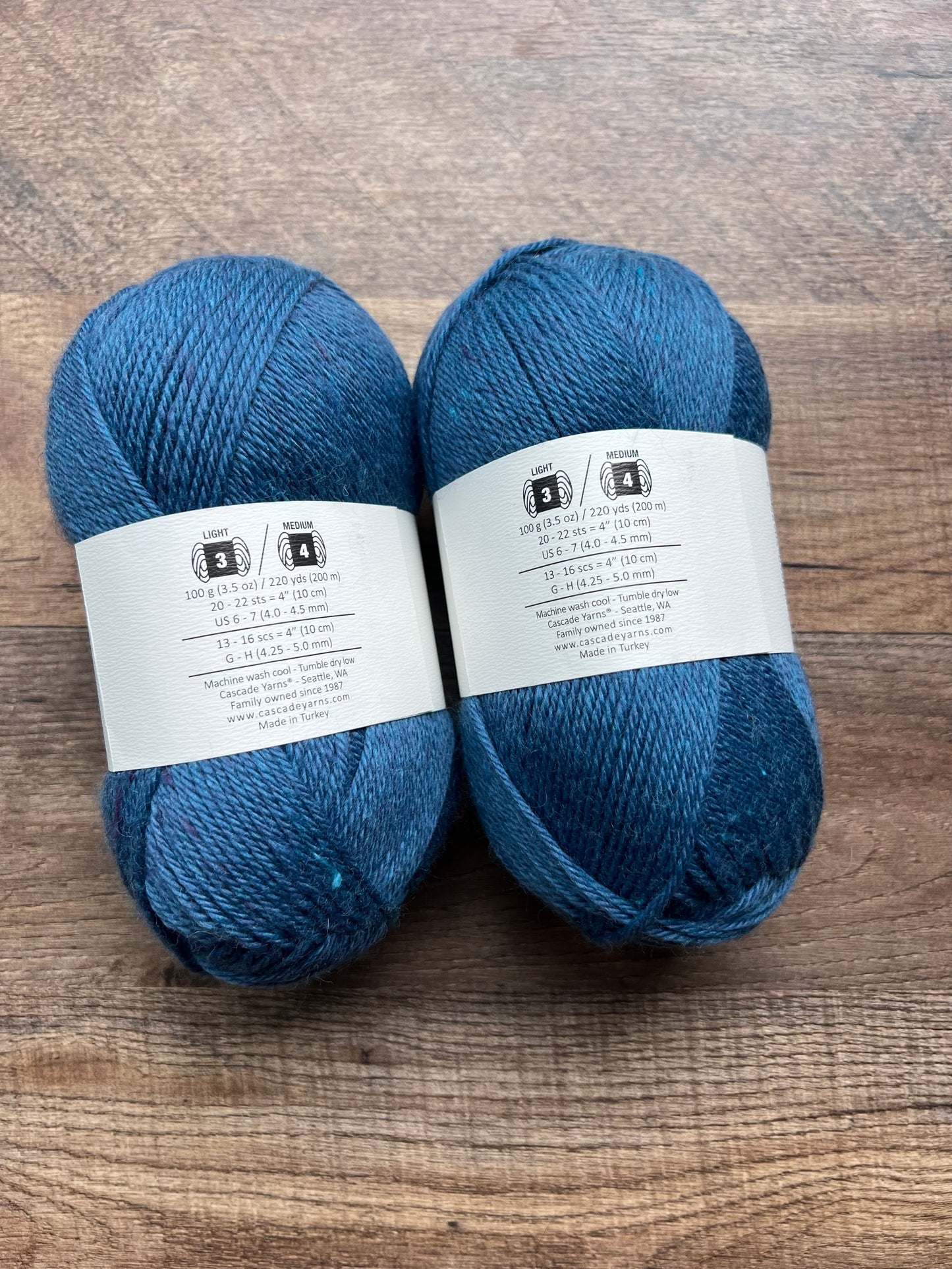 Cascade 220 Superwash - Destash