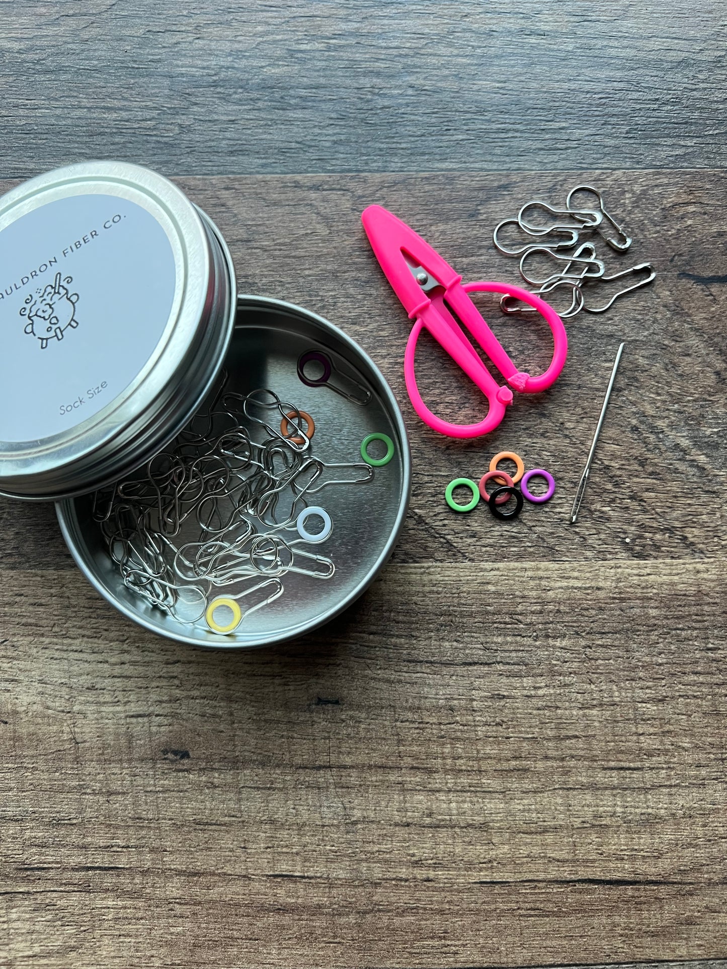 Sock Size Notions Tin