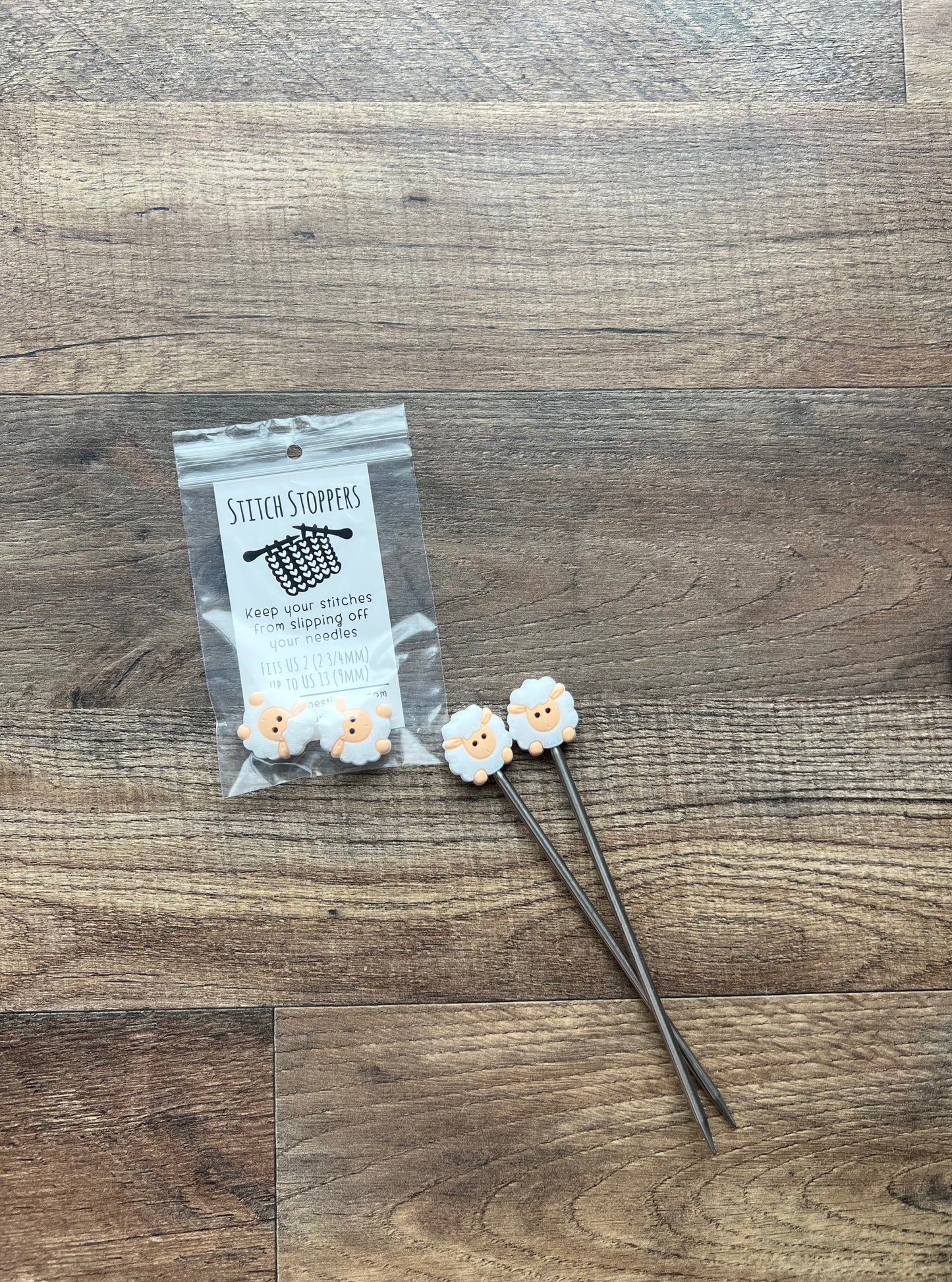 Fox & Pine White Sheep Stitch Stopper