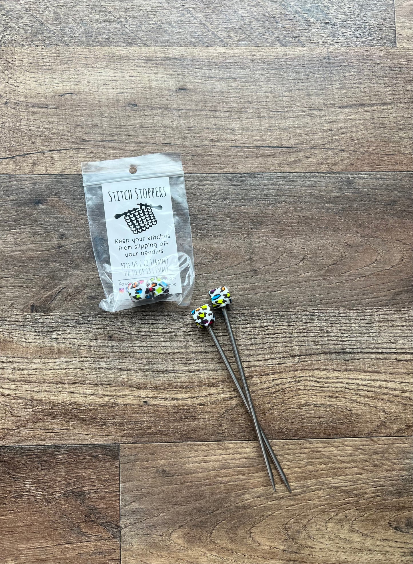 Fox & Pine Hexagon Stitch Stopper - Colorful Leopard