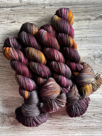 Ready to Ship - Headless Horseman